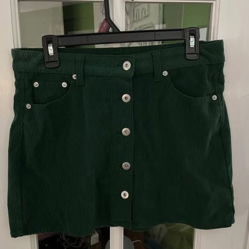 No Boundaries Green Corduroy Button-Front Mini Skirt Size 9